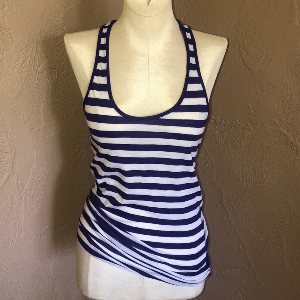 Pink racerback tank xs